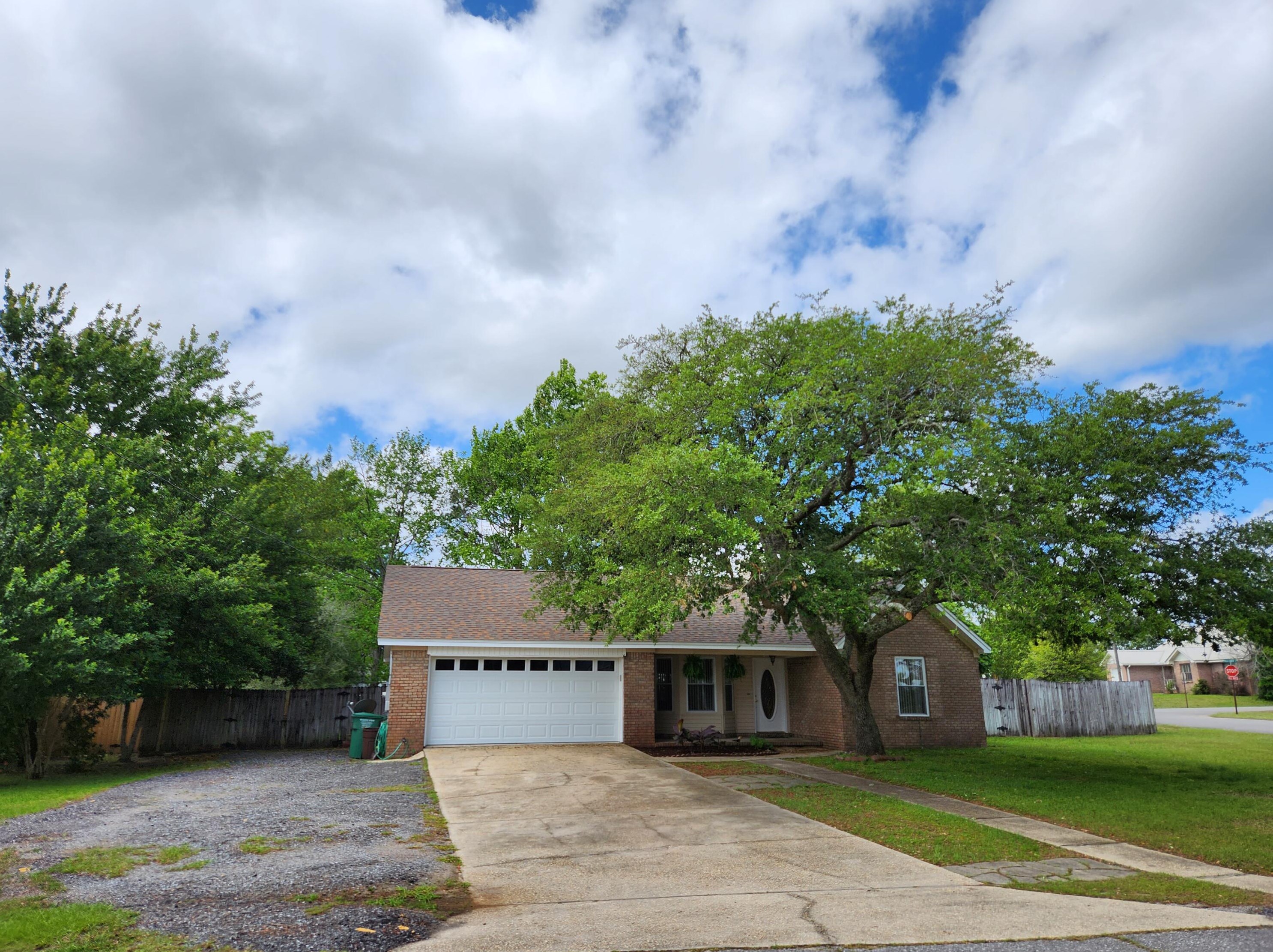 116 Loop Dr, Crestview FL  32536-4259 exterior