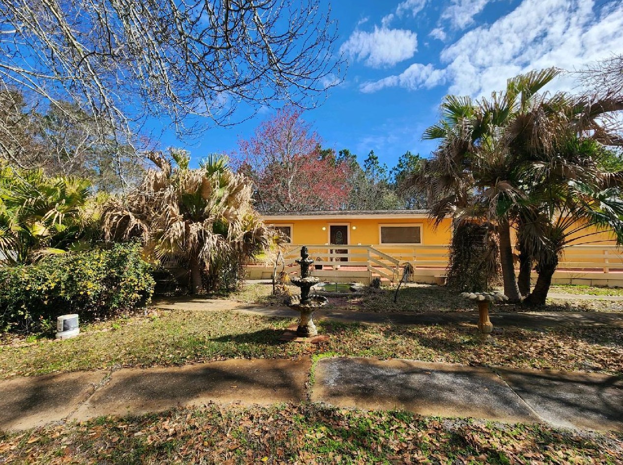 279 Santa Rosa St, Santa Rosa Beach, FL 32459-3803