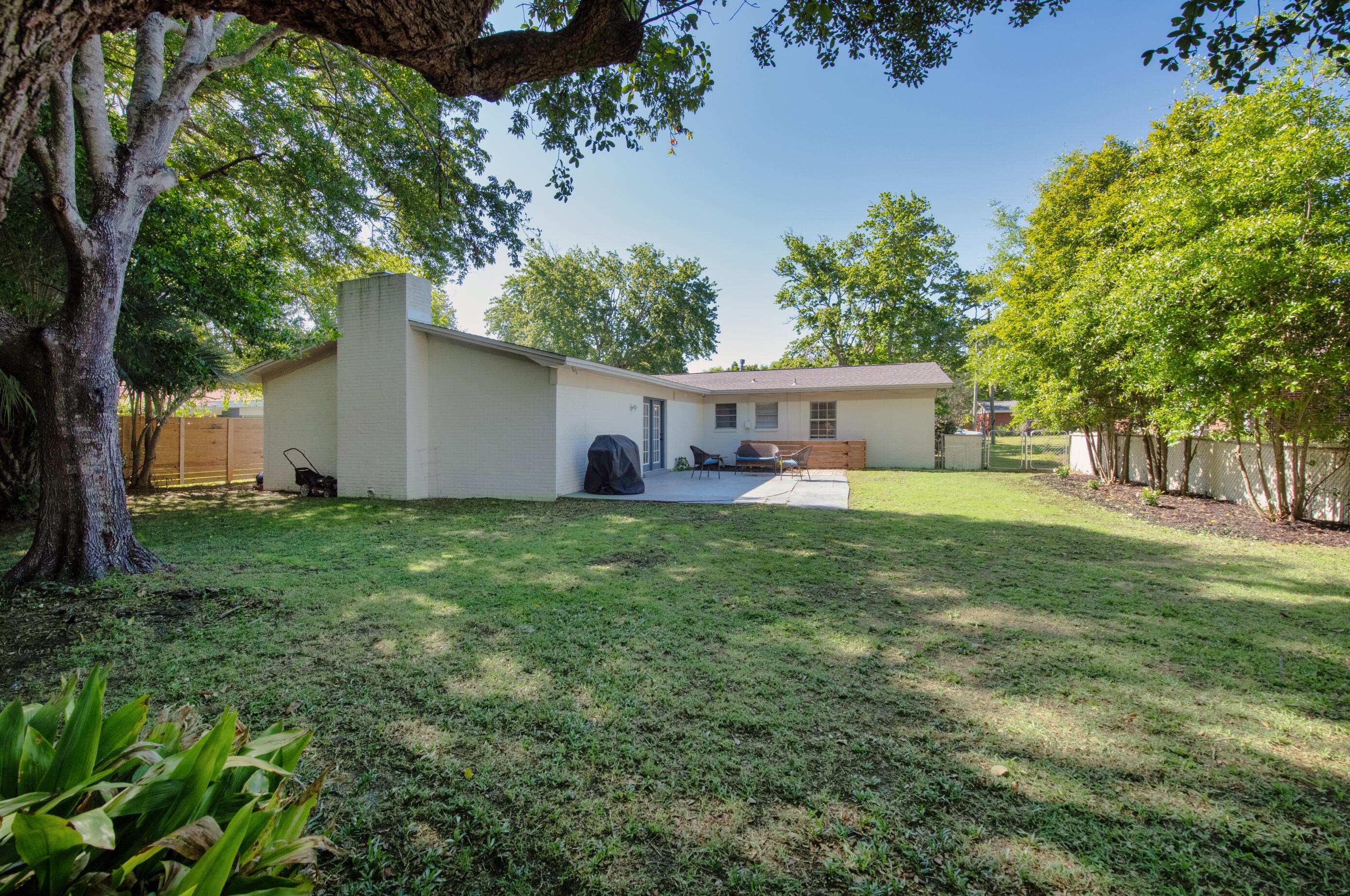 109 Sotir St, Fort Walton Beach FL  32548-4319 exterior