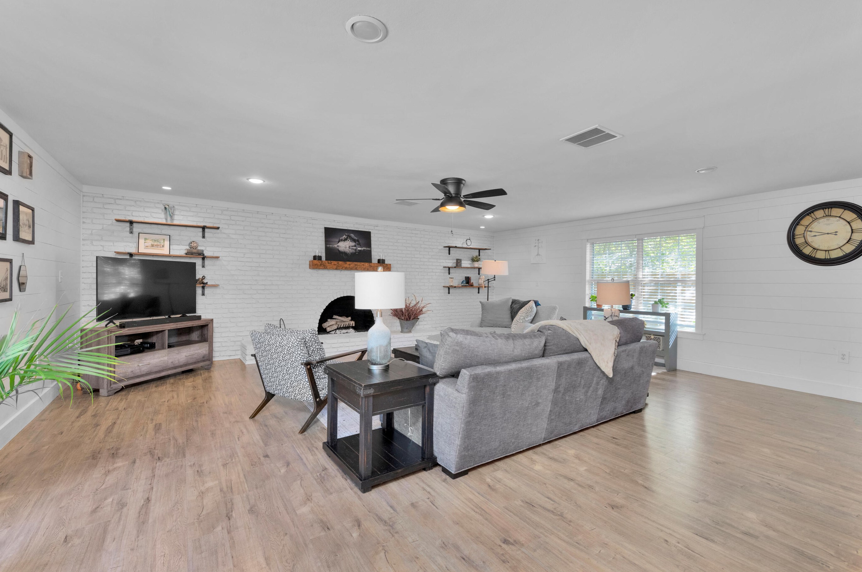 109 Sotir St, Fort Walton Beach FL  32548-4319 exterior