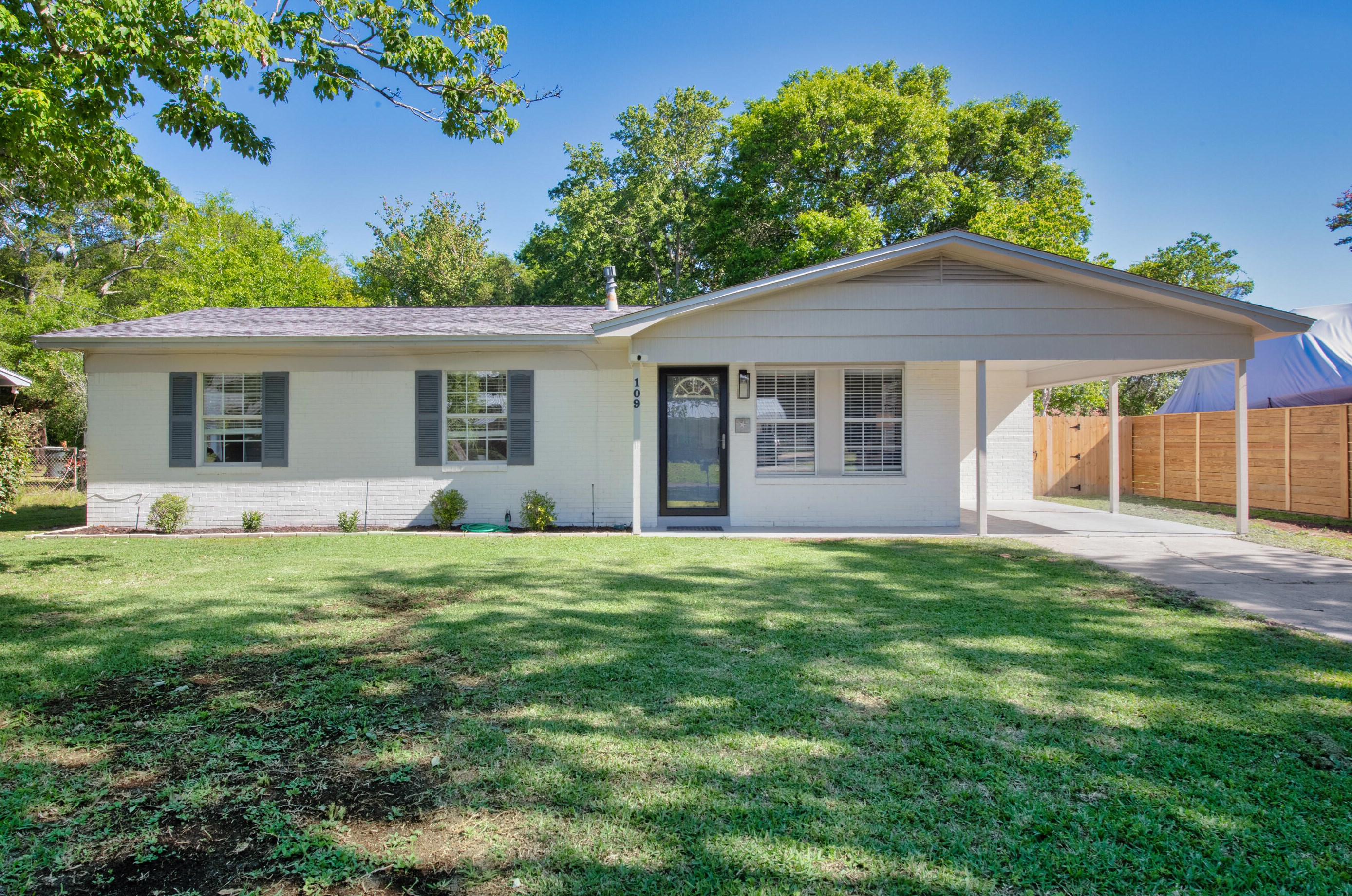 109 Sotir St, Fort Walton Beach FL  32548-4319 exterior