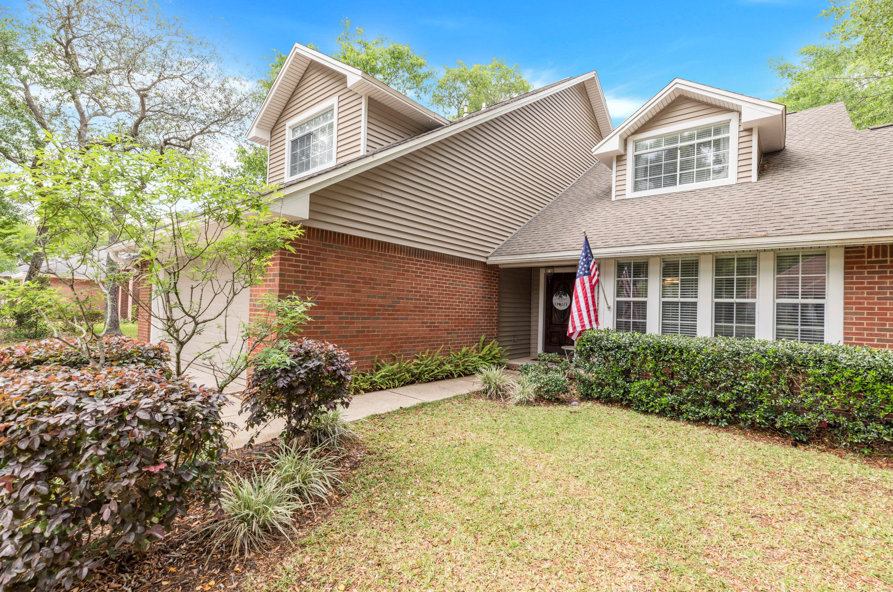 4527 Parkside Ln, Niceville, FL 32578-8709