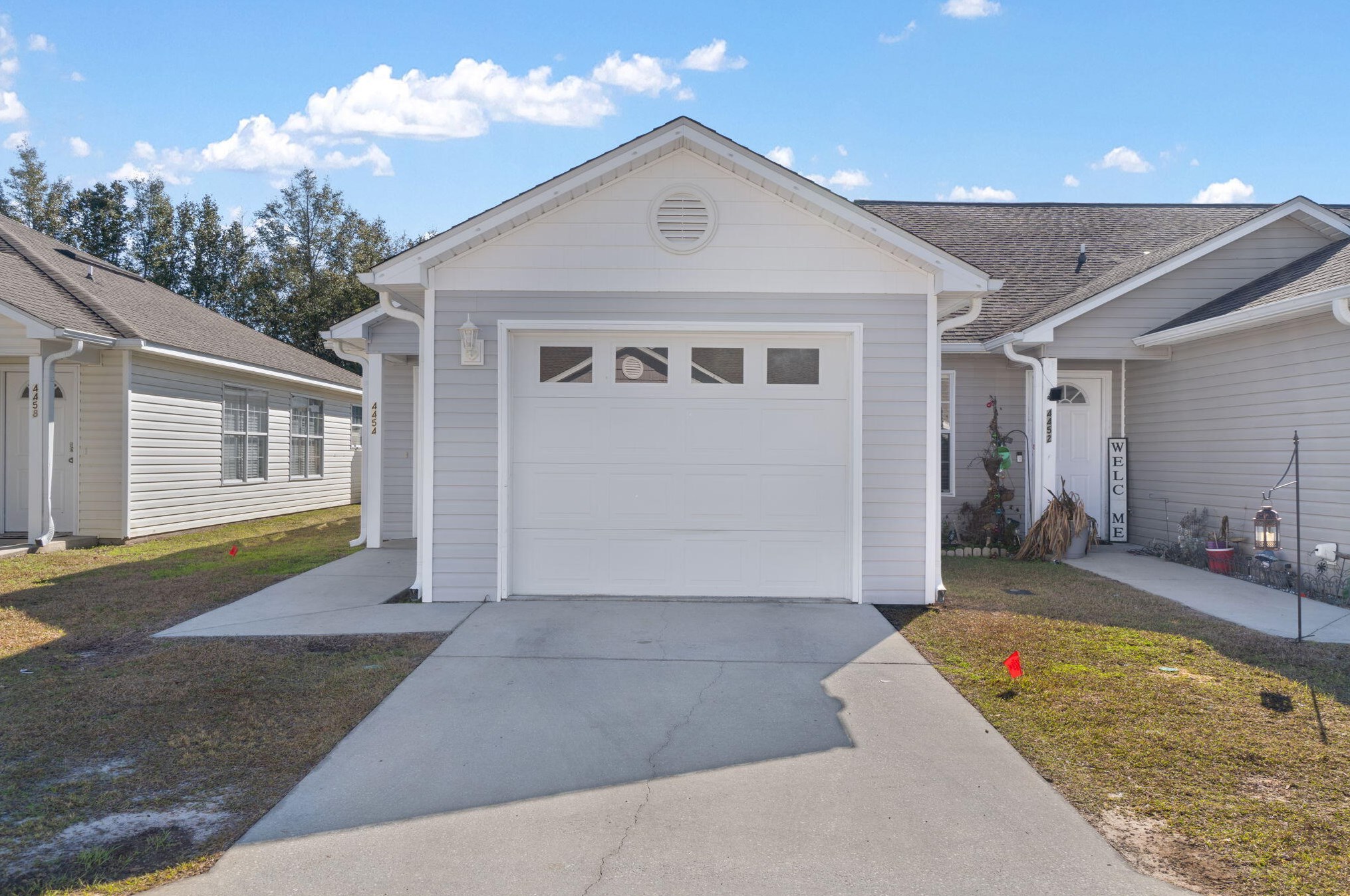 4467 Governors St, Milton, FL 32571