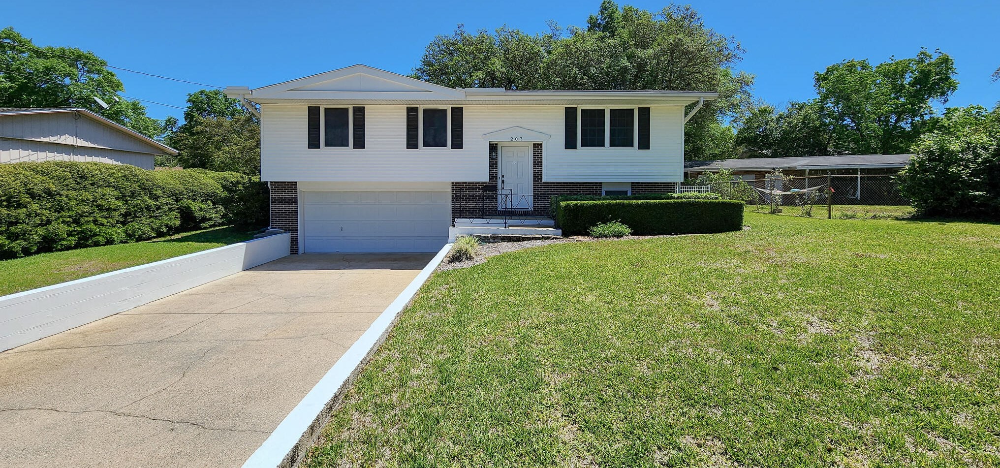 207 Fliva Ave, Fort Walton Beach, FL 32548-4216