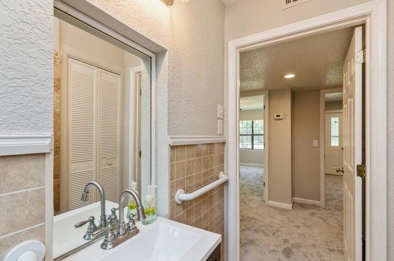 180 Harris Rd, Fort Walton Beach FL  32547-2515 exterior