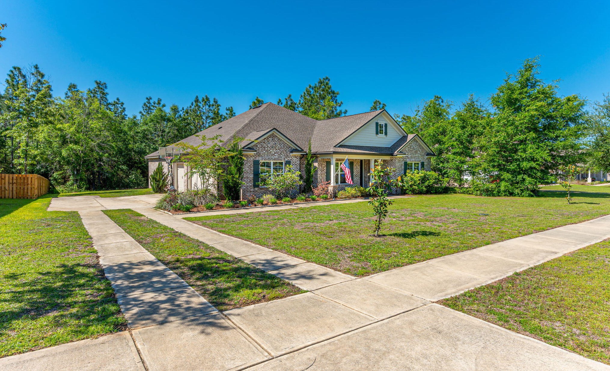 1522 Mill Creek Dr, Crestview, FL 32531