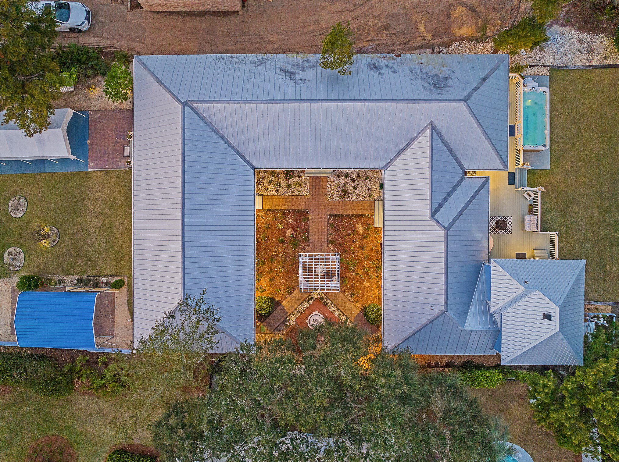 196 Hilltop Dr, Santa Rosa Beach FL  32459-8608 exterior