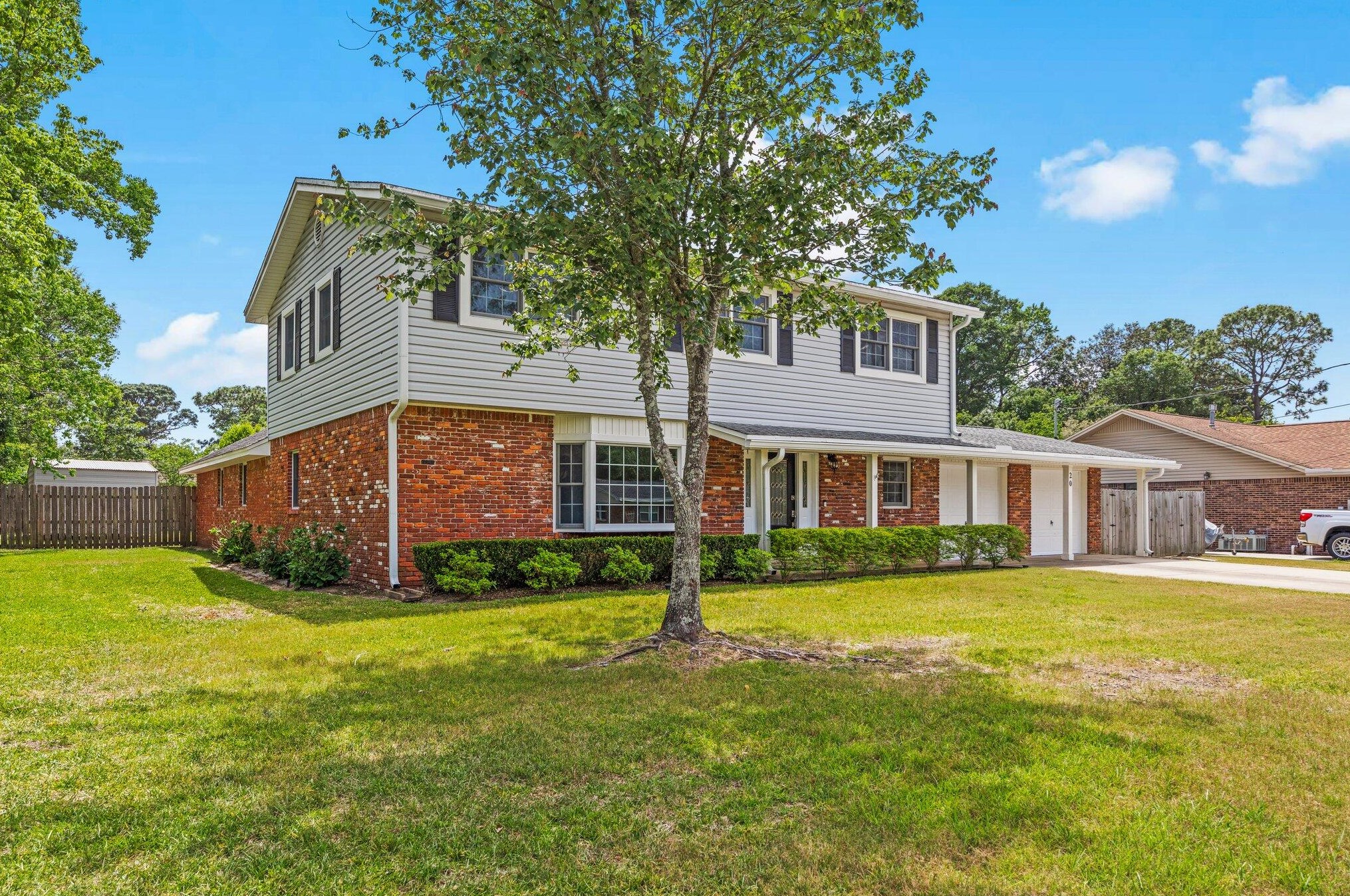 20 Maple Ave, Shalimar, FL 32579