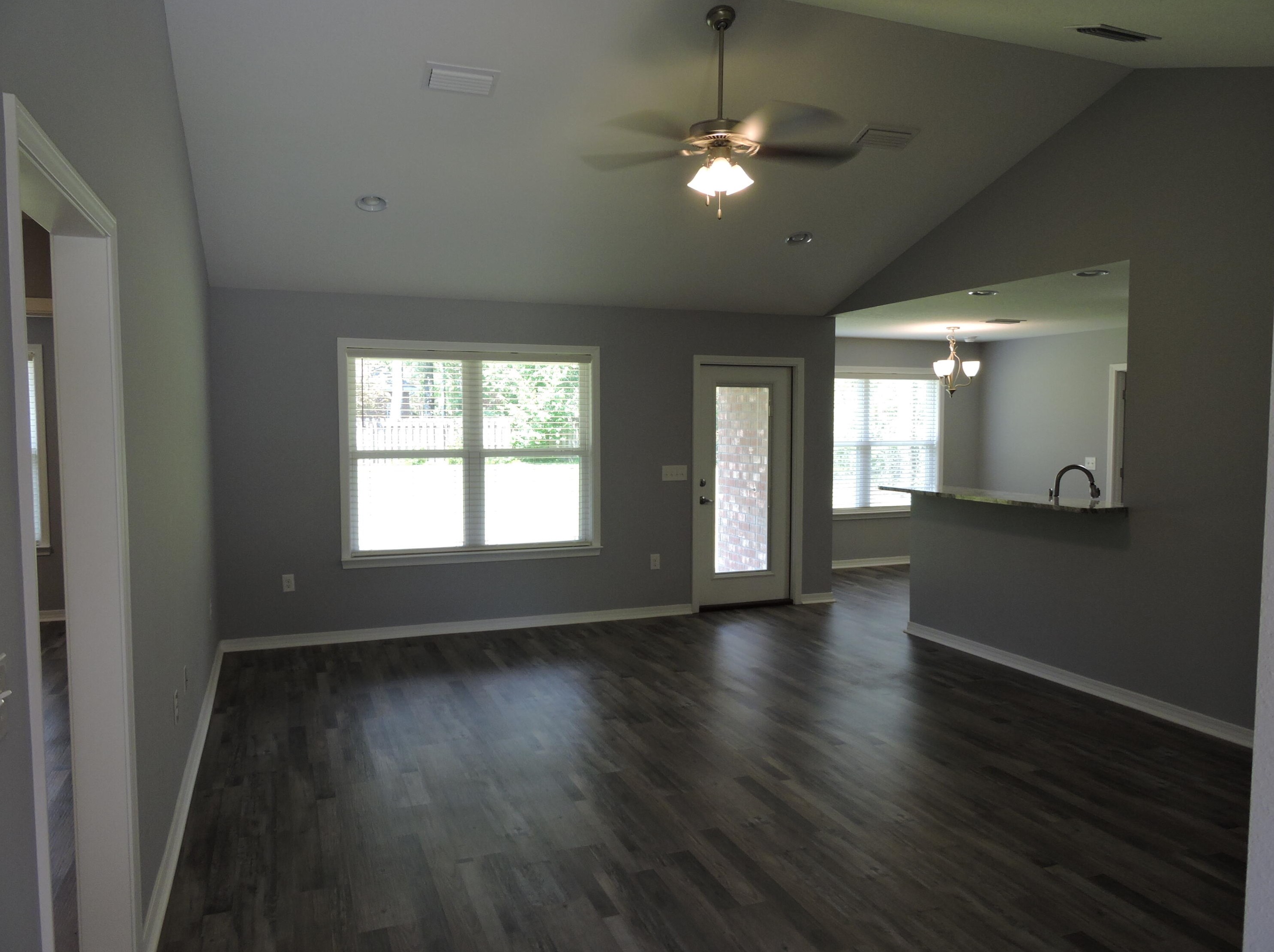 323 Adams Dr, Crestview, FL 32536