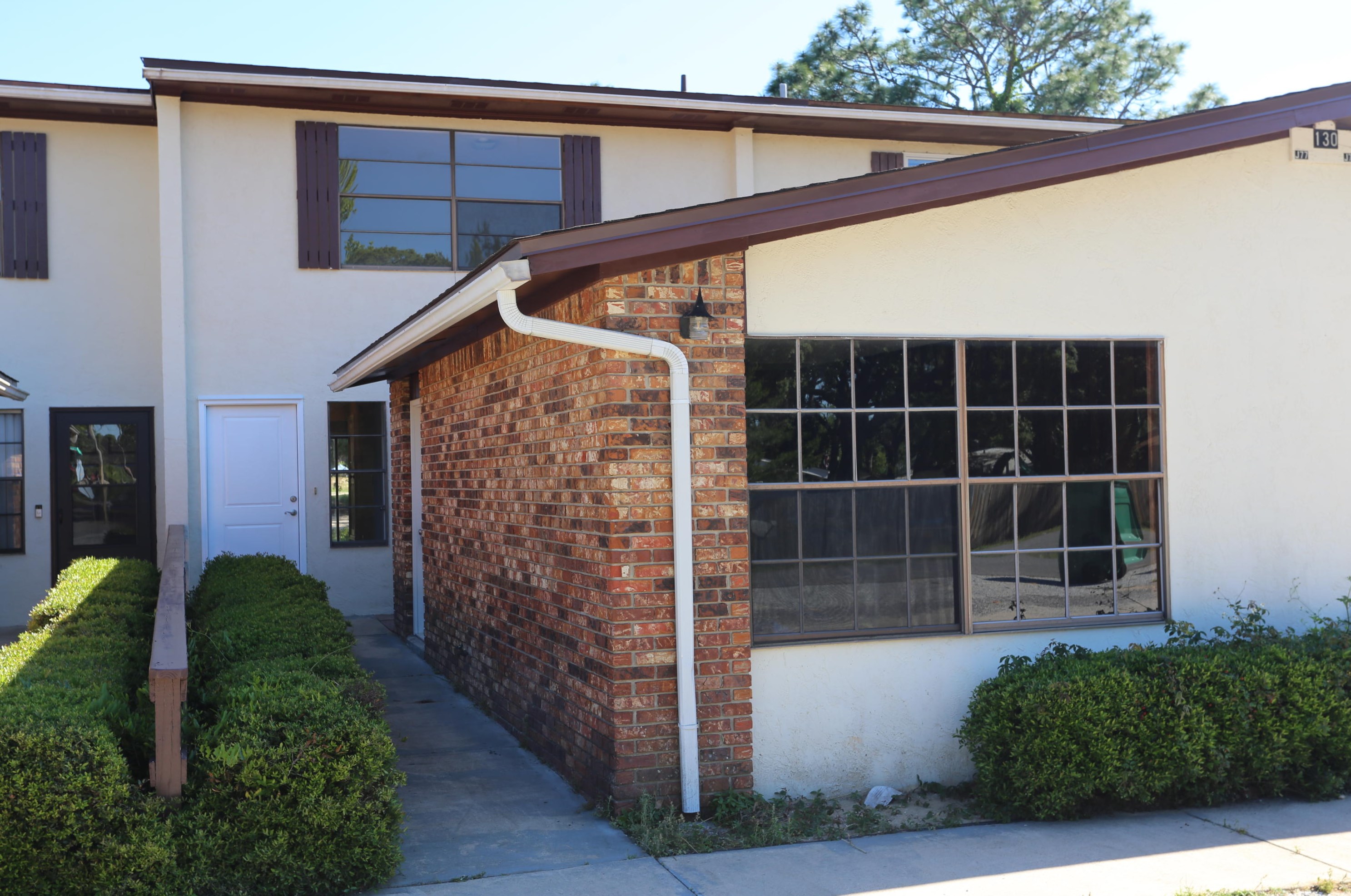130 7th Ave #apt J77, Shalimar, FL 32579