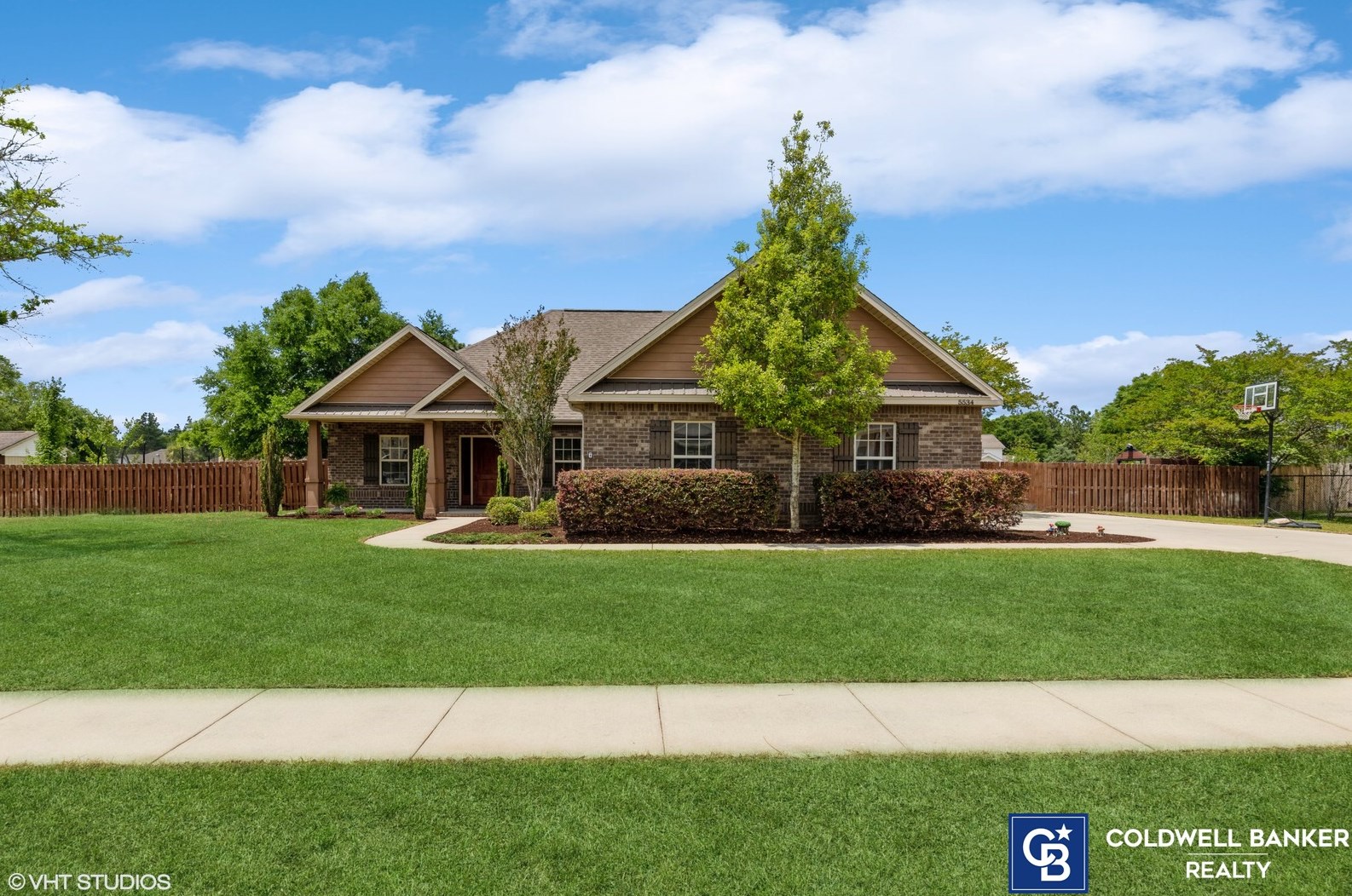 5534 Frontier Dr, Crestview, FL 32536