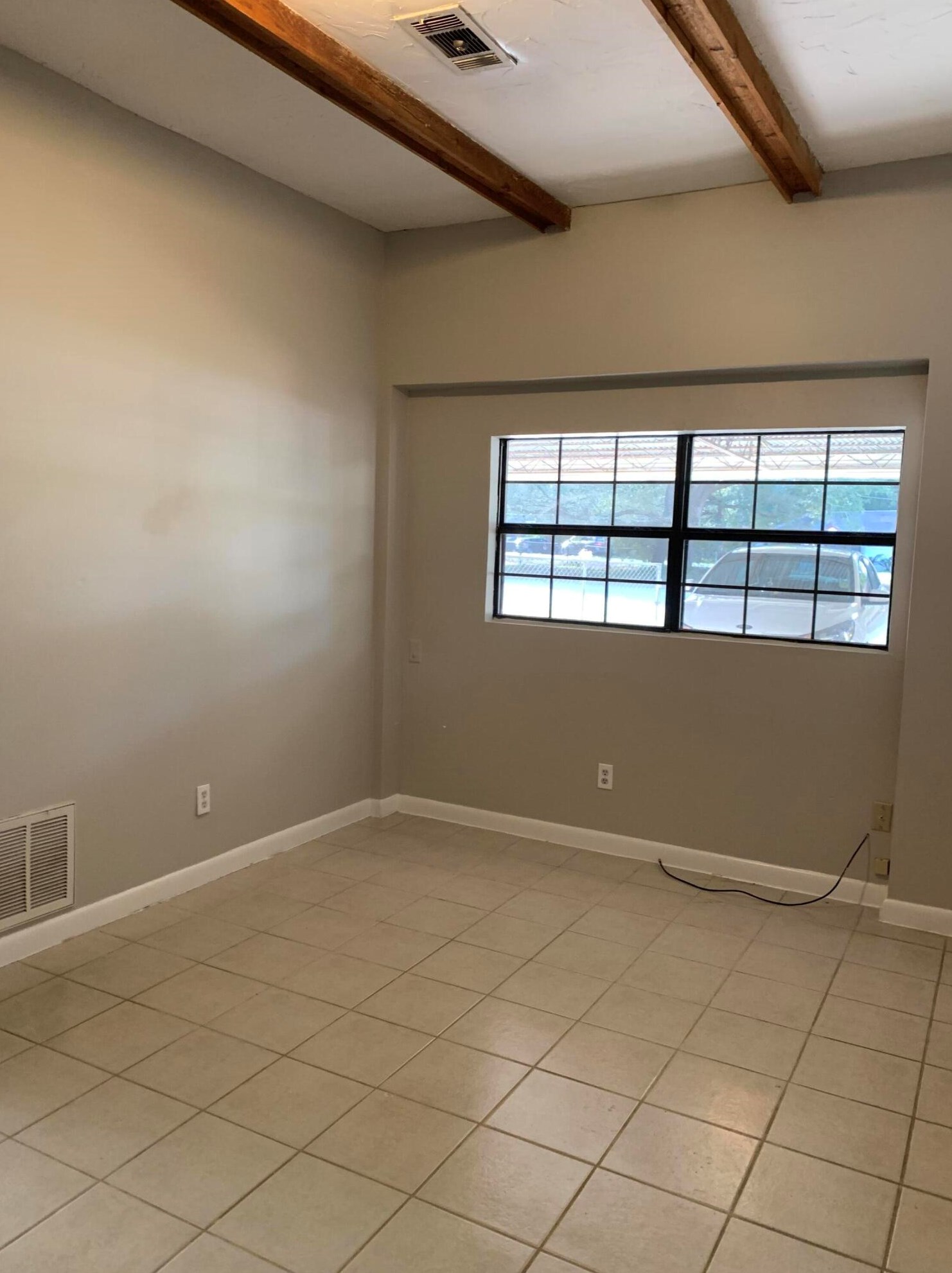 1701 26th St #b, Niceville, FL 32578