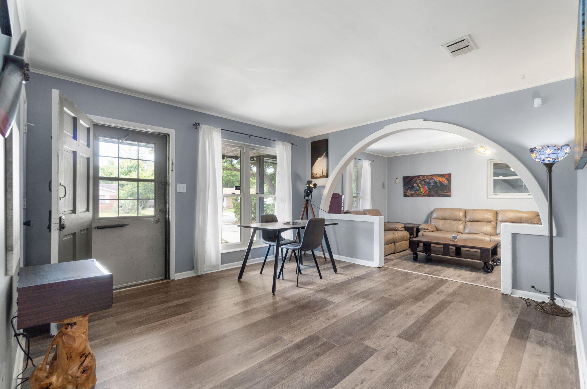 711 Marcia Cir, Mary Esther FL  32569-2014 exterior