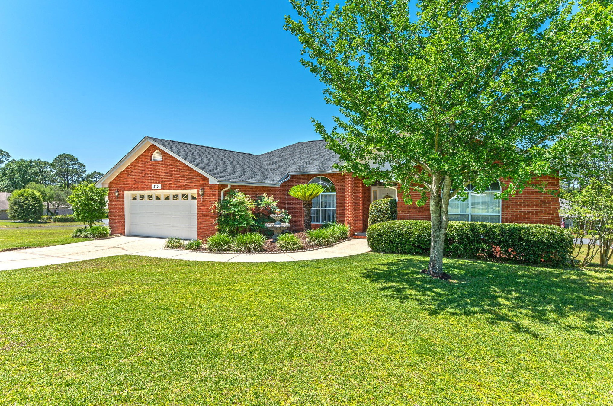 2701 Ashley Maria Ct, Crestview, FL 32539