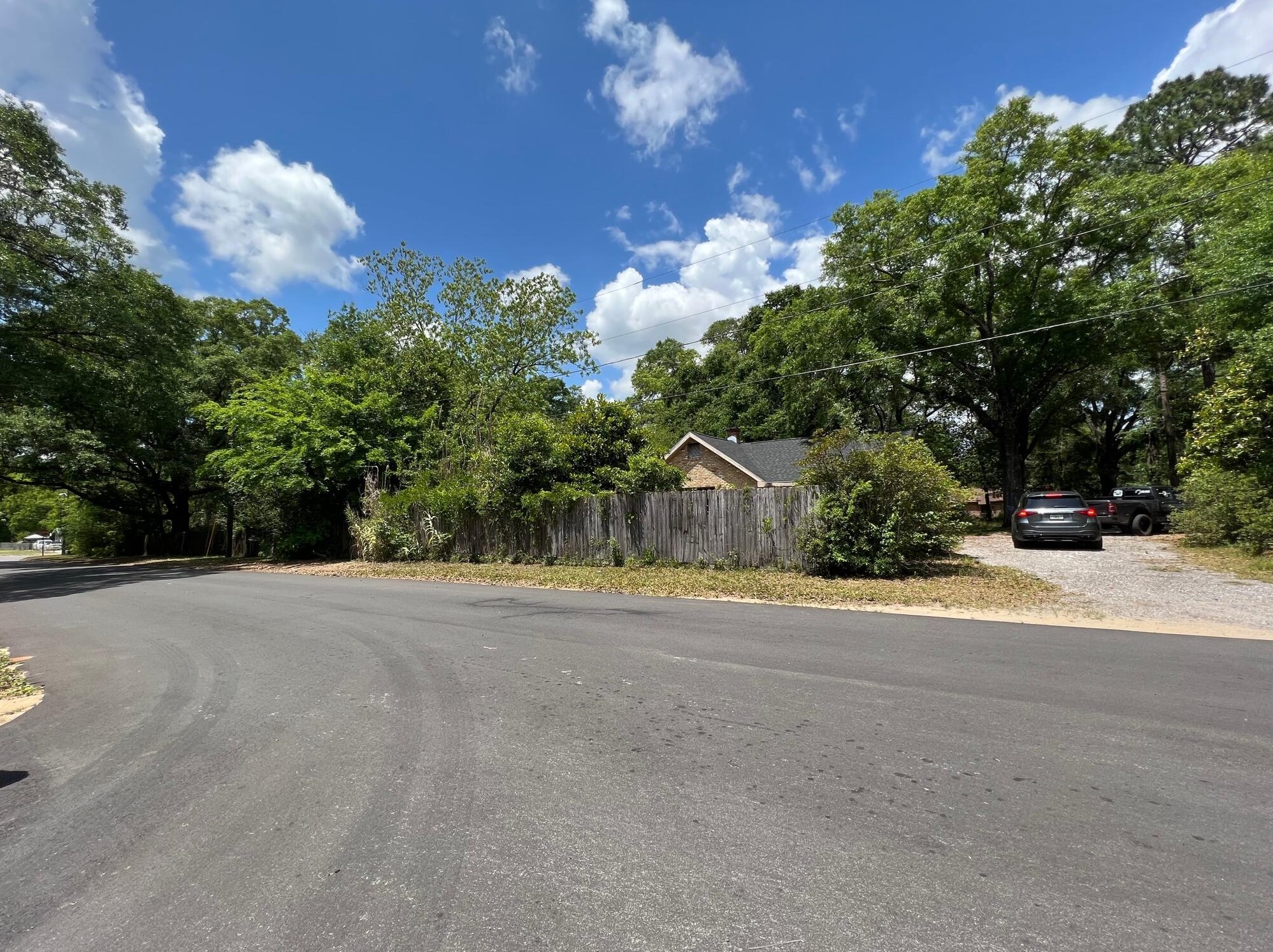 498 S Spring Street S, Crestview, FL 32536