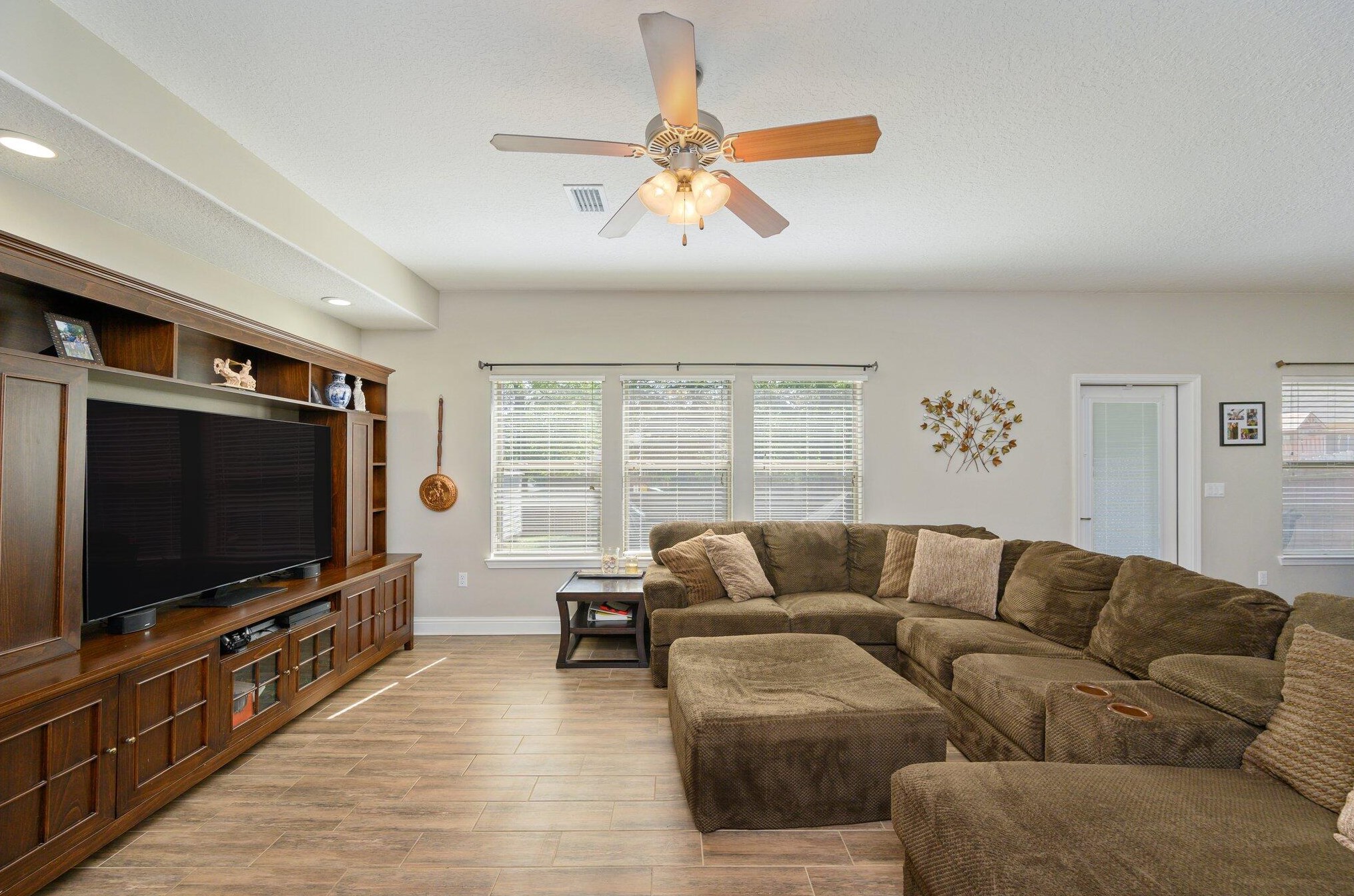 5452 Brook Dr, Crestview FL  32539-9001 exterior