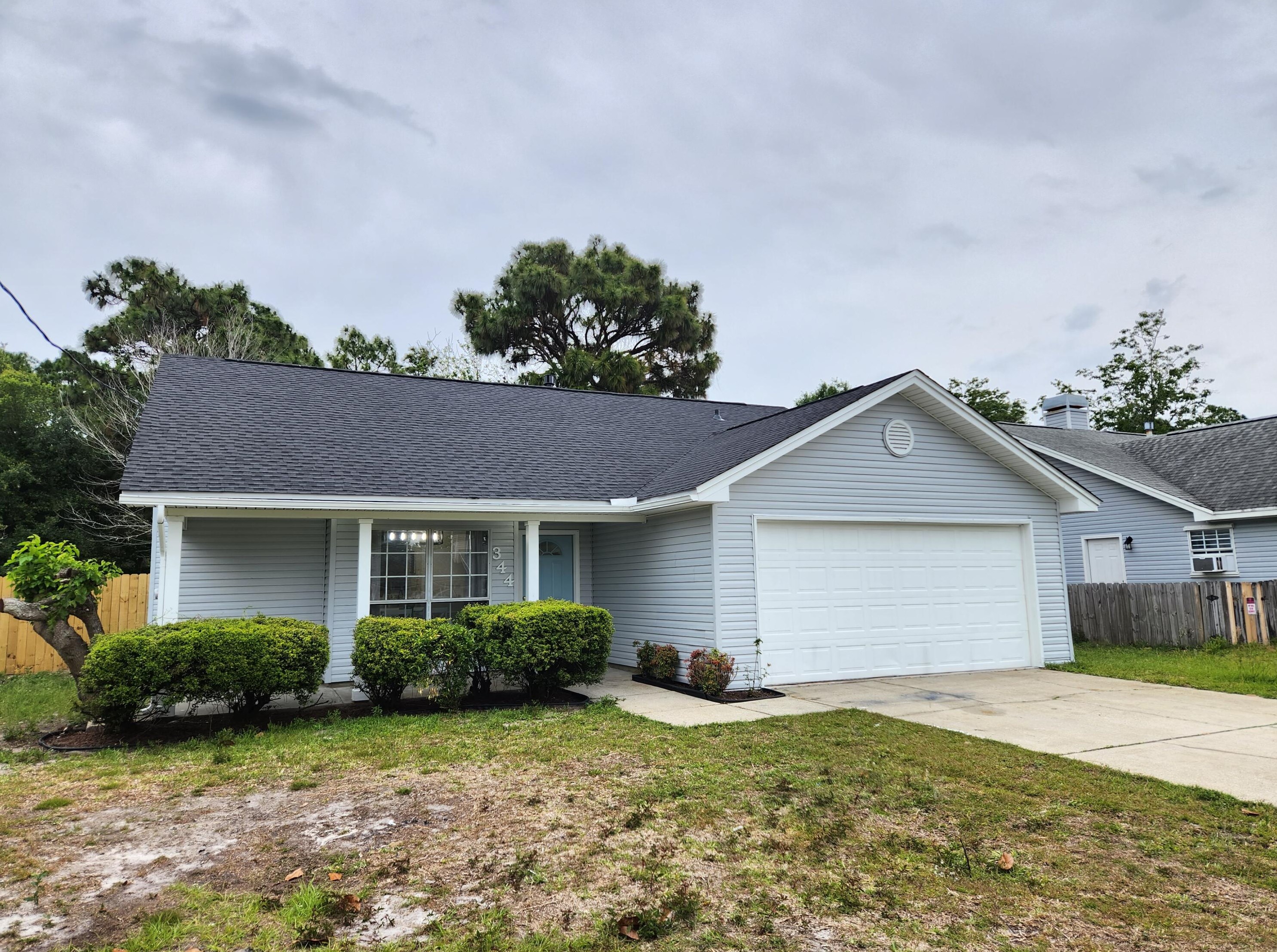 344 Michael Ct, Mary Esther, FL 32569-2738