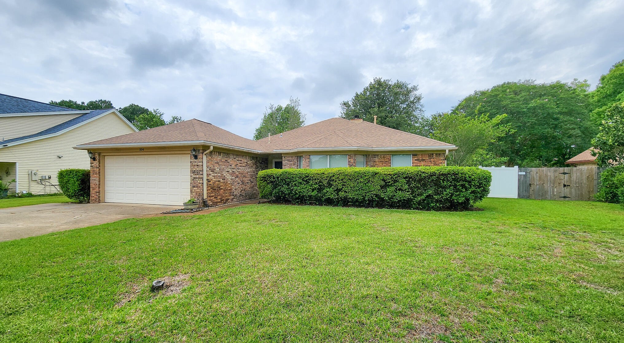 104 Gail La Rue, Fort Walton Beach, FL 32547