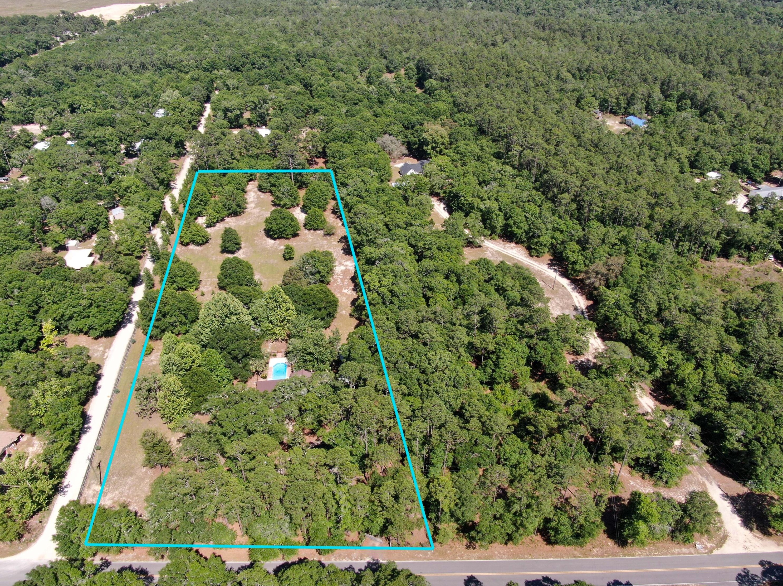 233 Boy Scout Rd, Defuniak Springs, FL 32435