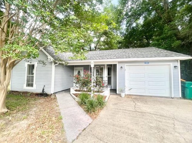 114 Summit Ct, Niceville, FL 32578