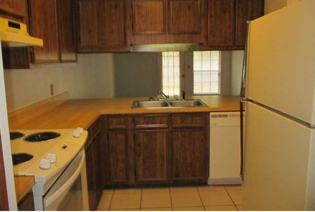 130 Classic Ct, Fort Walton Beach, FL 32548