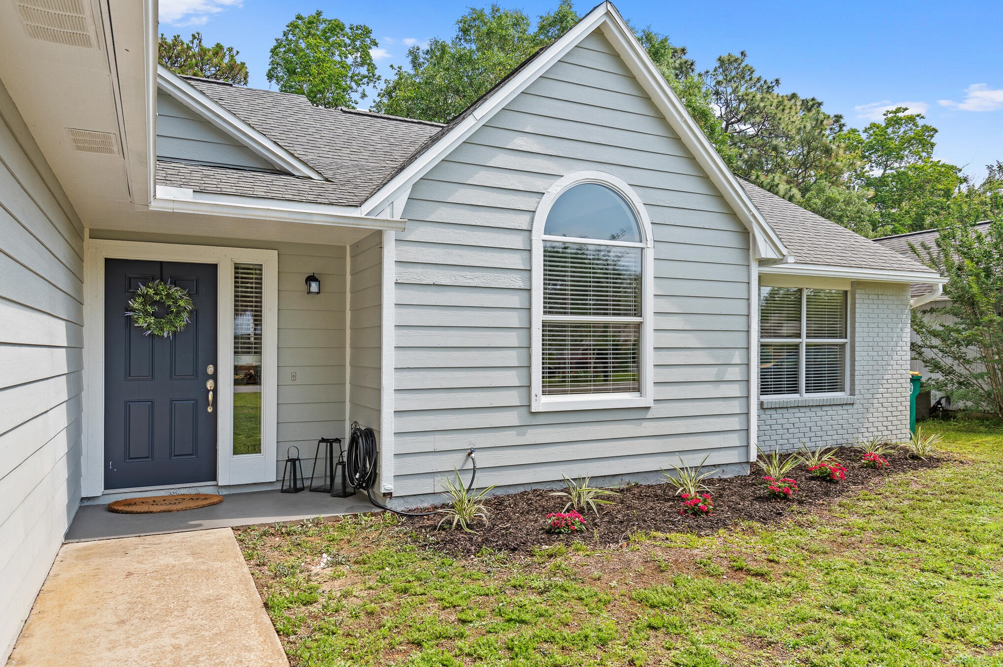 112 Meadow Woods Ln, Niceville, FL 32578