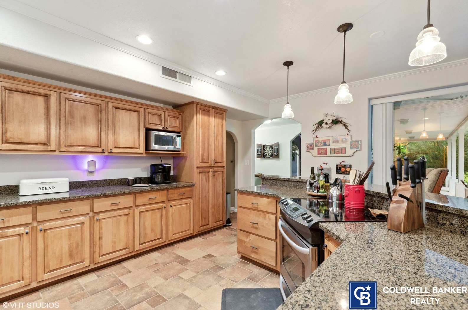 2800 Dogwood Acres, Crestview FL  32536-9399 exterior