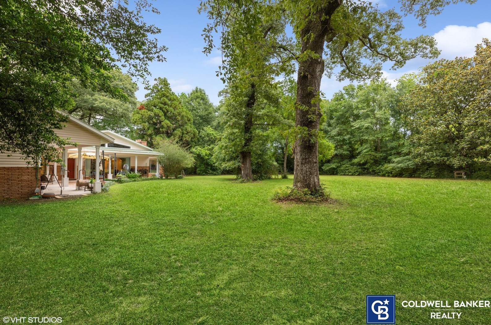 2800 Dogwood Acres, Crestview FL  32536-9399 exterior