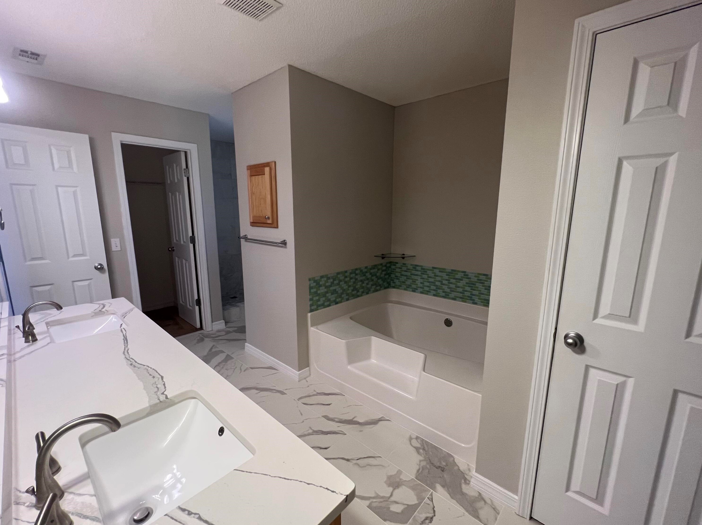 232 Raptor Dr, Crestview FL  32536-5298 exterior