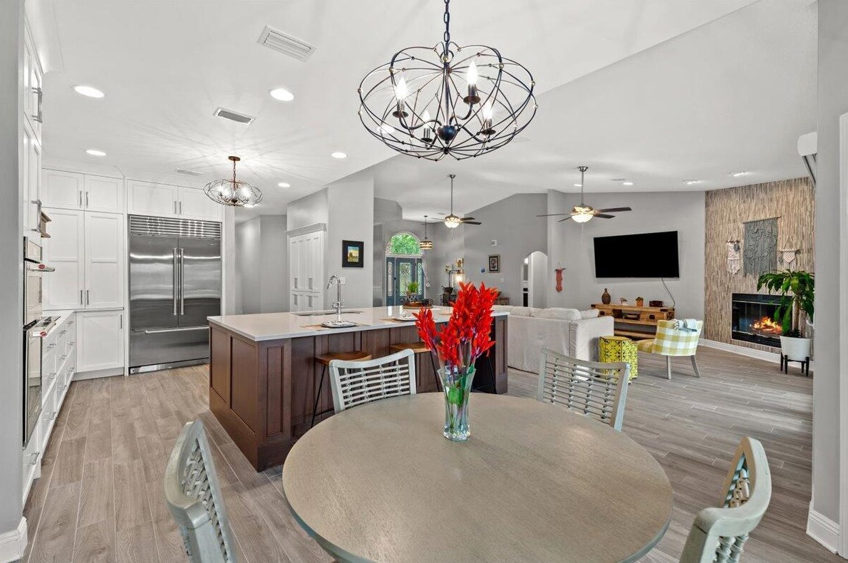 128 Country Club Dr, Destin FL  32541-4418 exterior