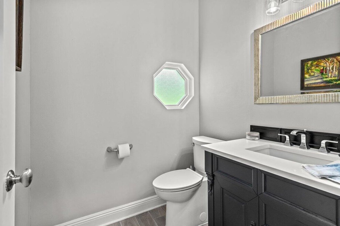 128 Country Club Dr, Destin FL  32541-4418 exterior