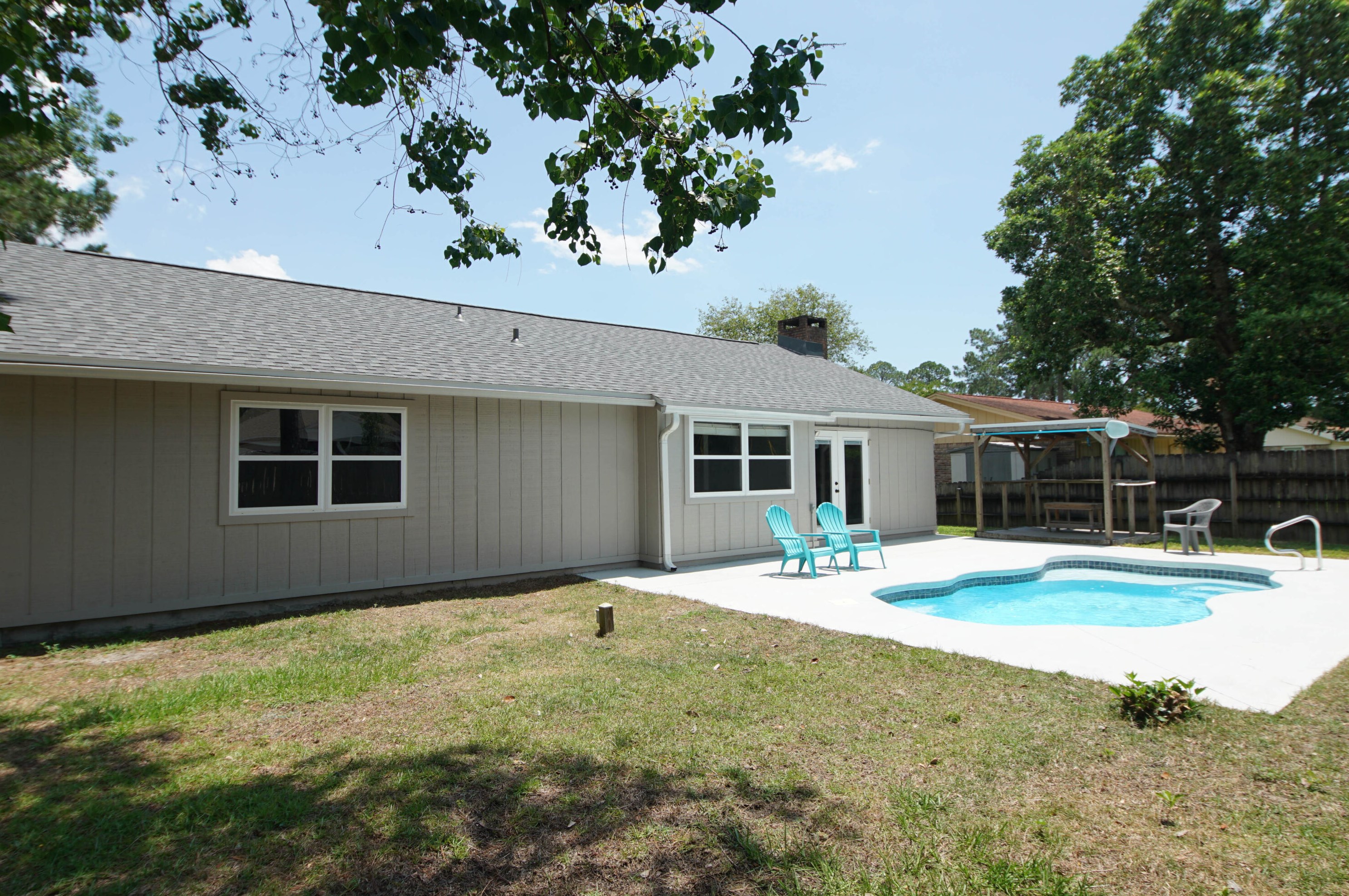 117 Perdido Cir, Niceville FL  32578-3501 exterior