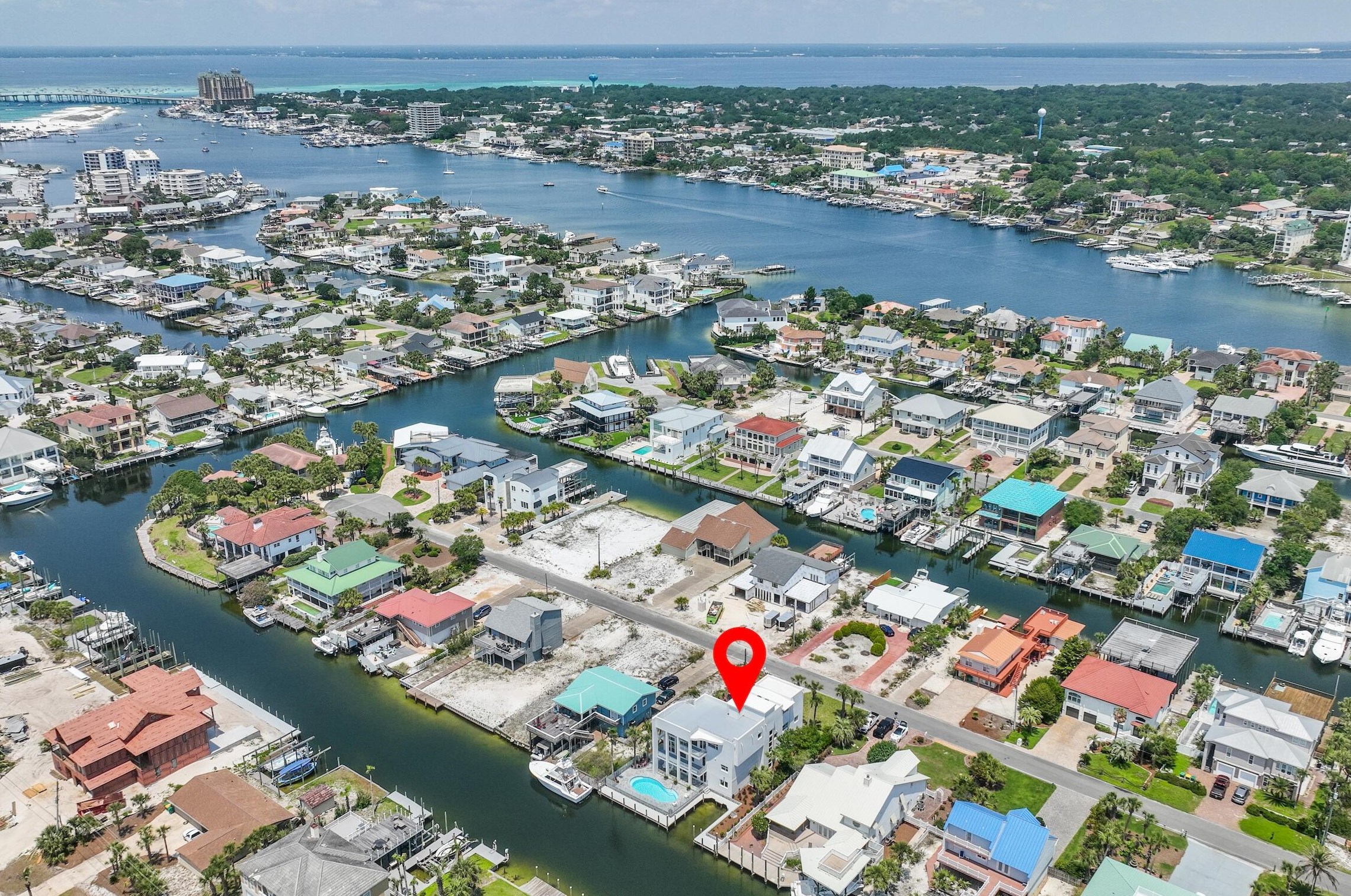 612 Magnolia Dr, Destin FL 32541-3158 exterior