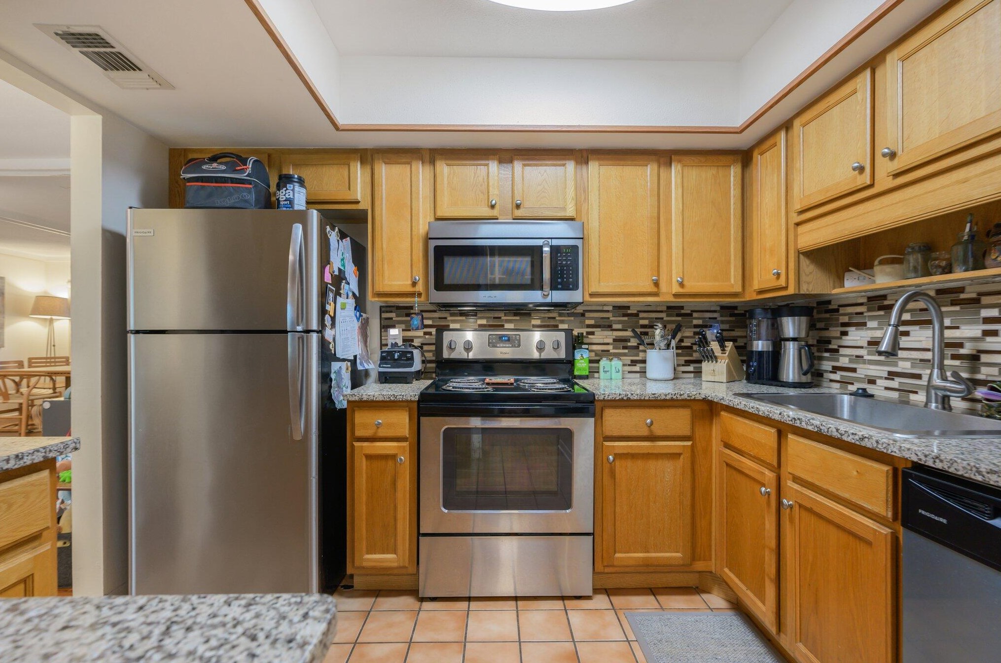 210 Lorraine Dr, Mary Esther FL  32569-1820 exterior