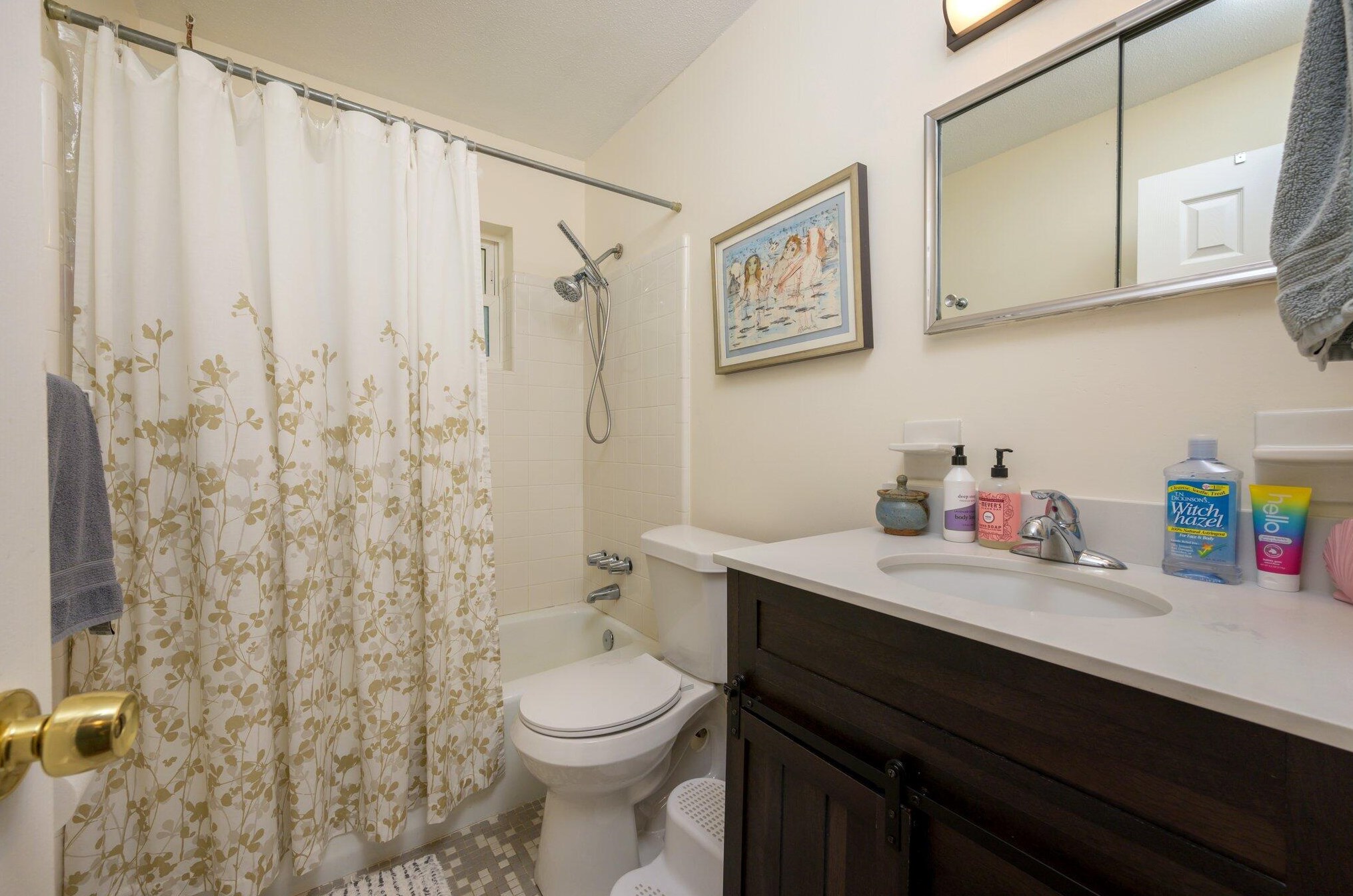 210 Lorraine Dr, Mary Esther FL  32569-1820 exterior