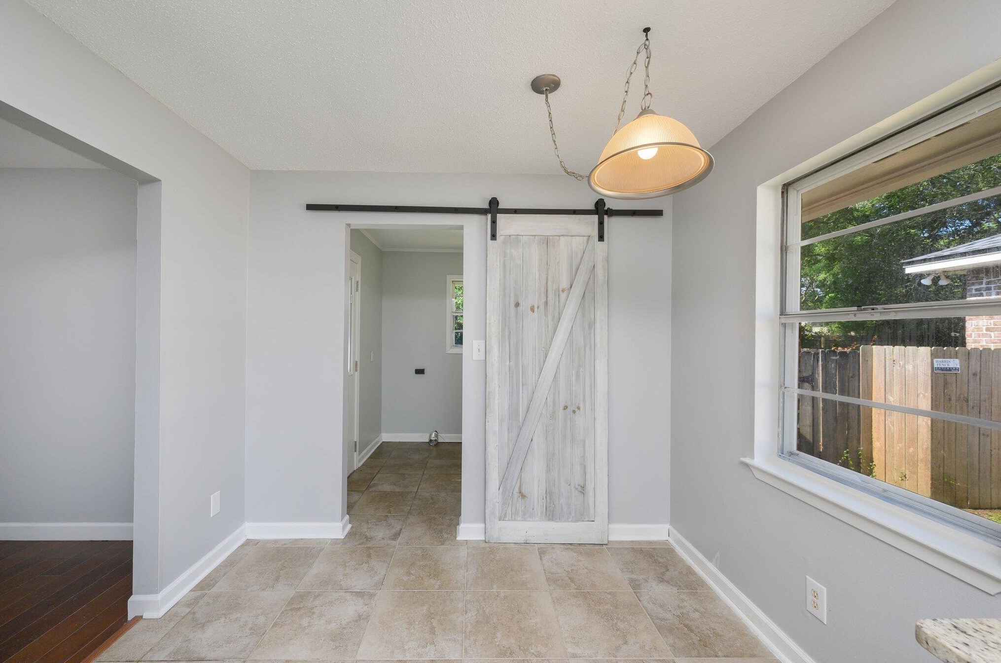 1408 23rd St, Niceville FL  32578-3325 exterior