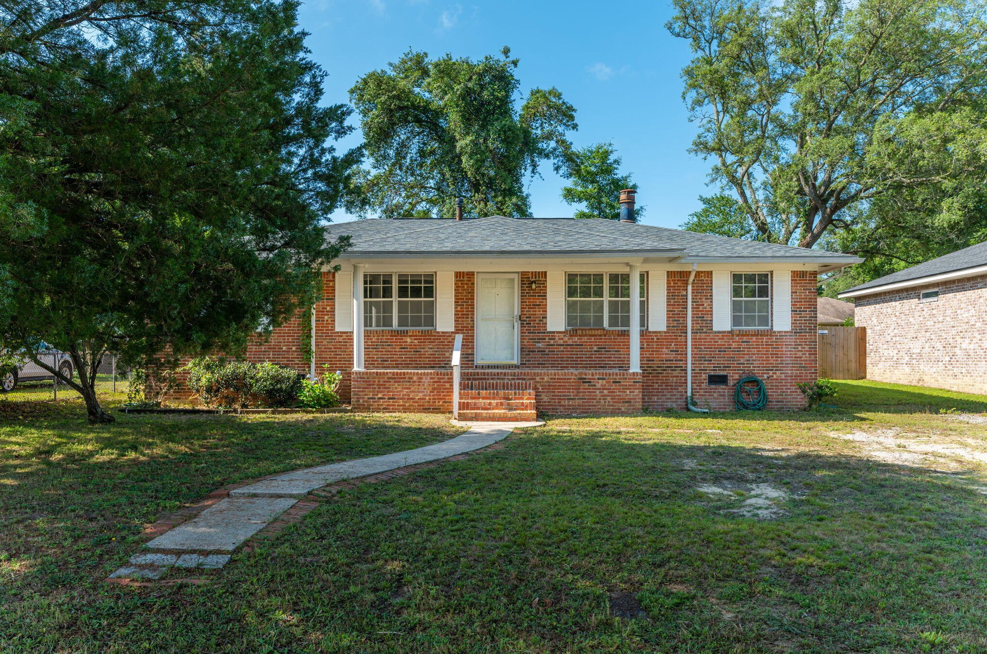 1408 23rd St, Niceville, FL 32578-3325