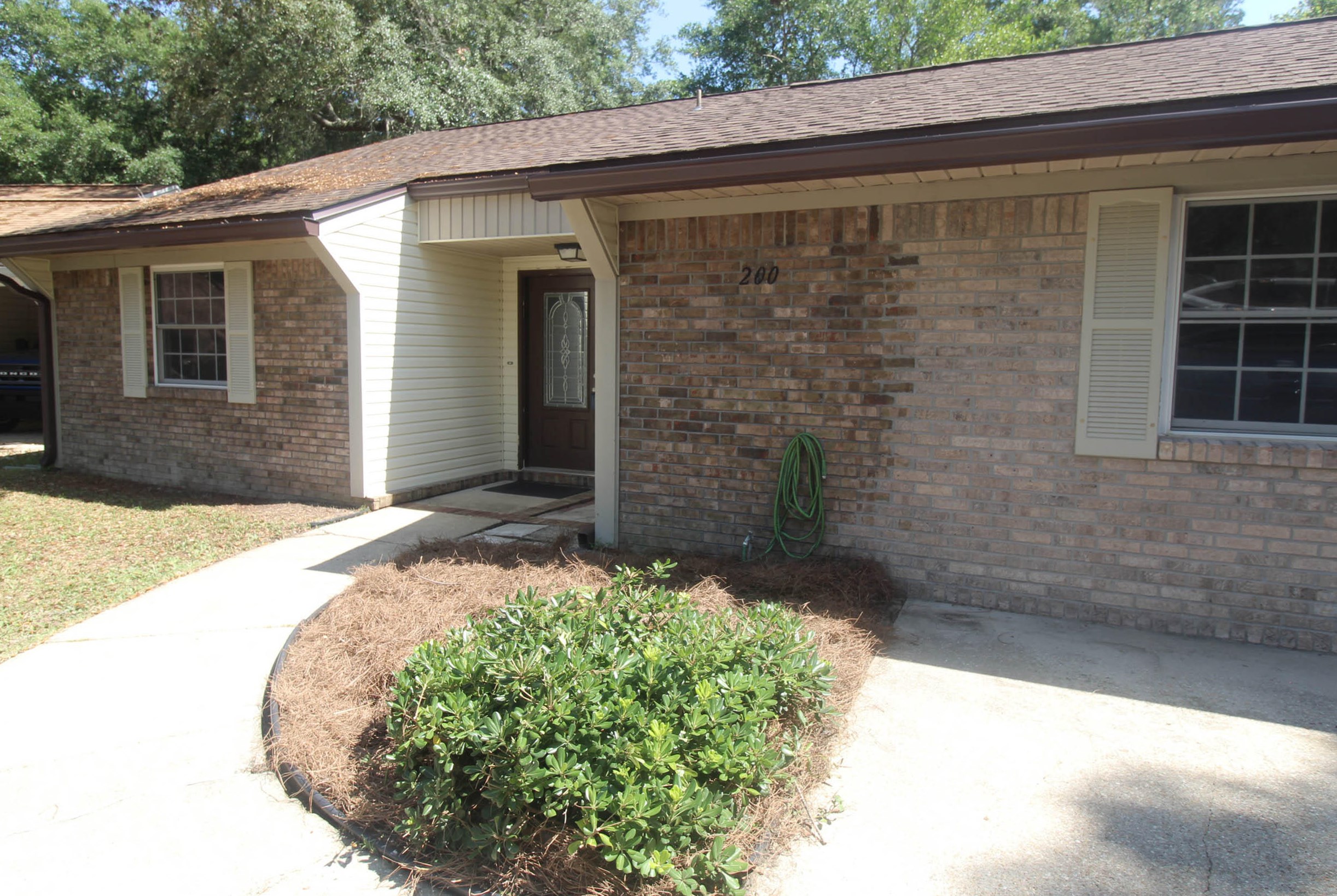 200 Sweetgum Ct, Niceville, FL 32578-1253