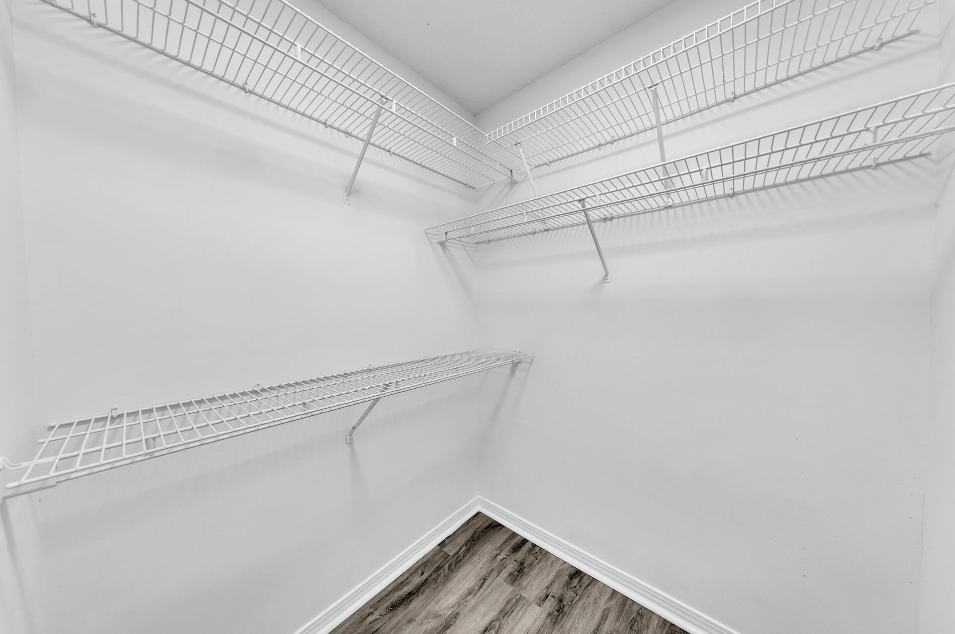 110 Long Pointe Dr, Mary Esther FL  32569-1343 exterior