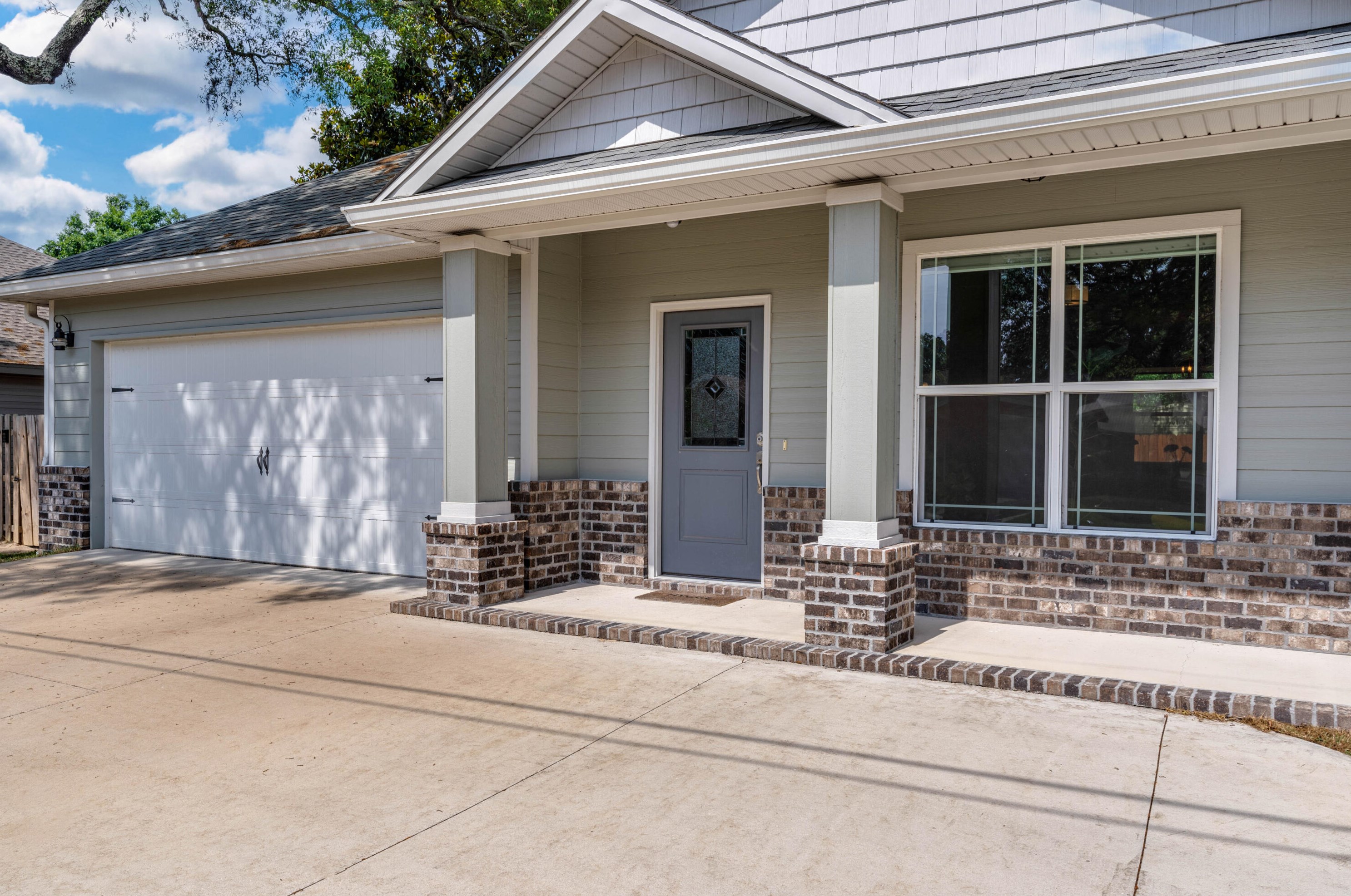 1311 Cedar Ave, Niceville FL  32578-3111 exterior