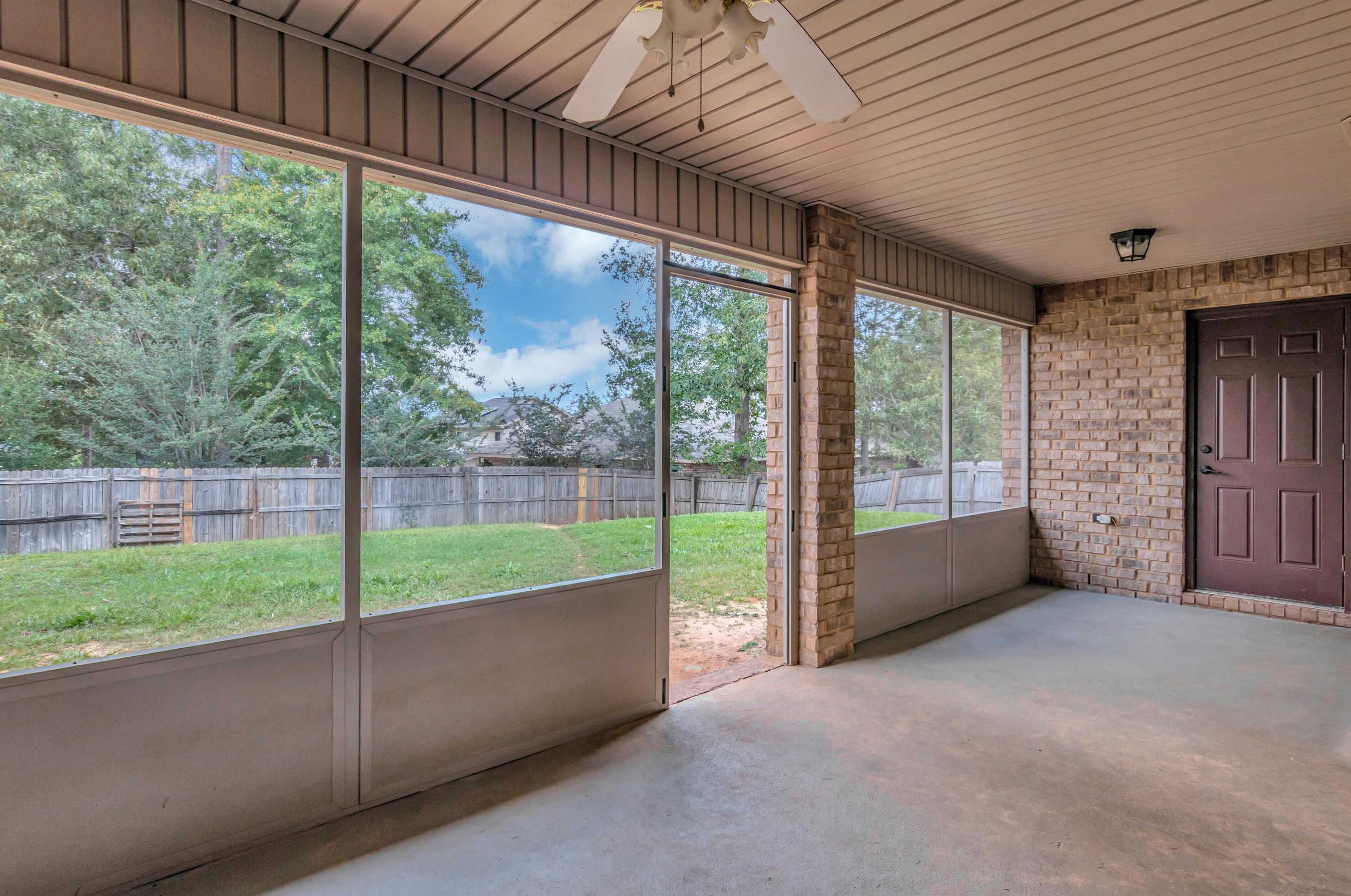 3003 Crown Creek Cir, Crestview FL  32539-9000 exterior