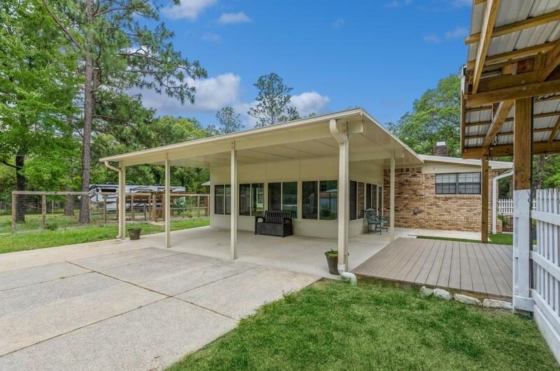 6181 Sunburst Dr, Crestview FL  32539-8200 exterior