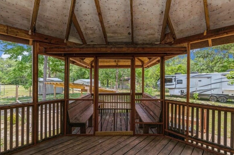 6181 Sunburst Dr, Crestview FL  32539-8200 exterior
