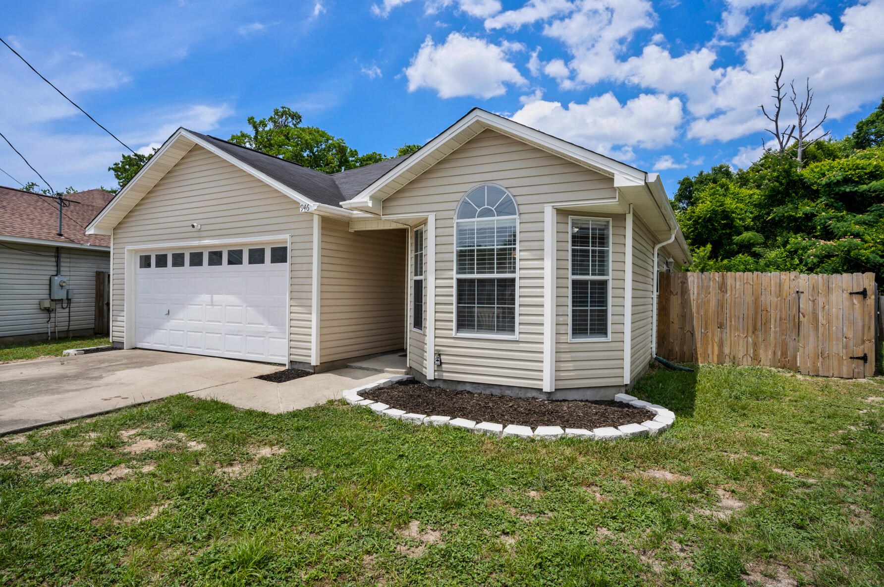 946 Pacific Silver Ct, Fort Walton Beach, FL 32547