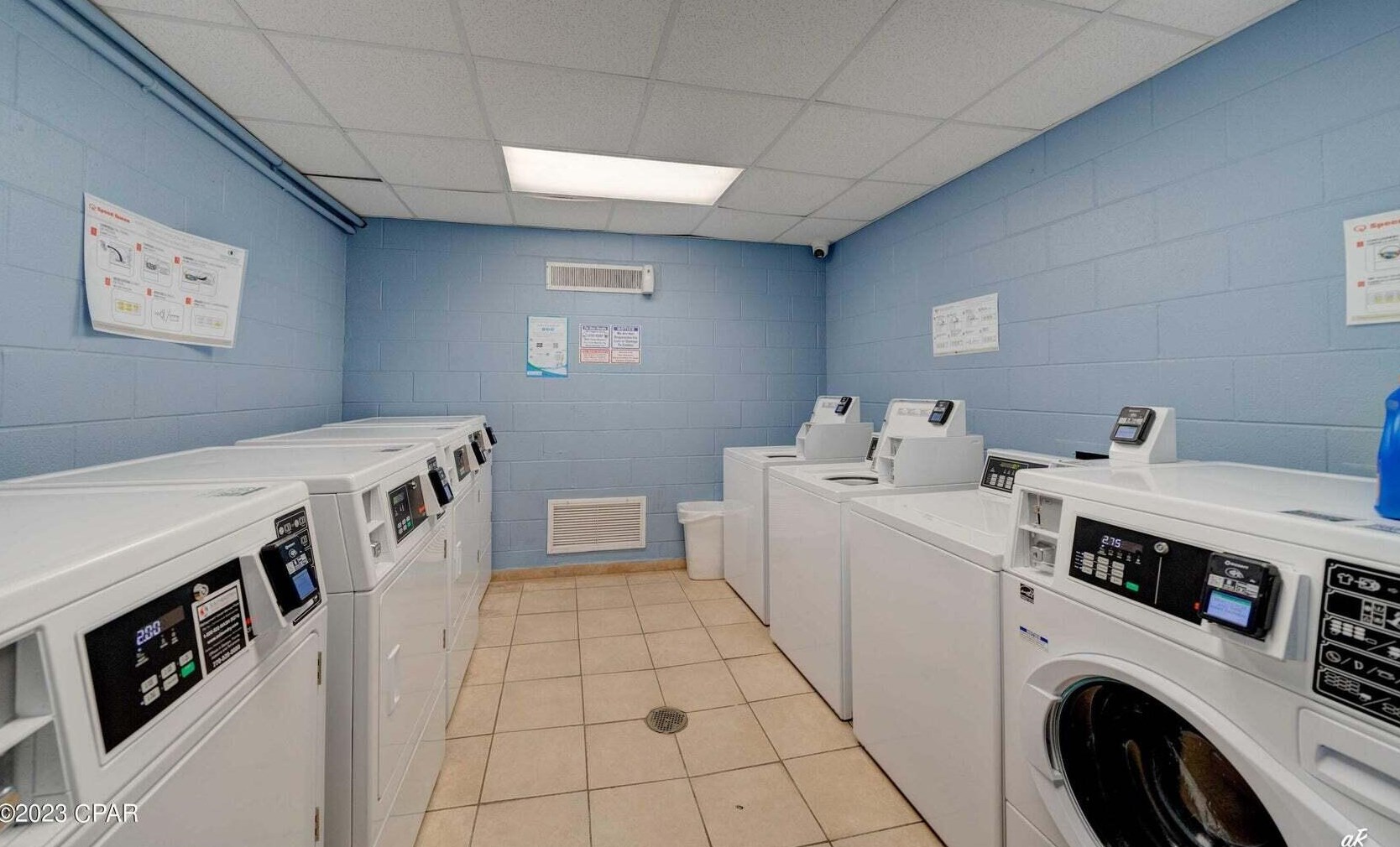 9850 Thomas Dr, Panama City FL 32408-4242 exterior