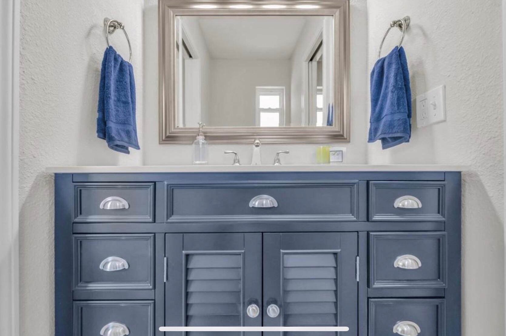 125 Terry Cir, Mary Esther FL  32569-1850 exterior