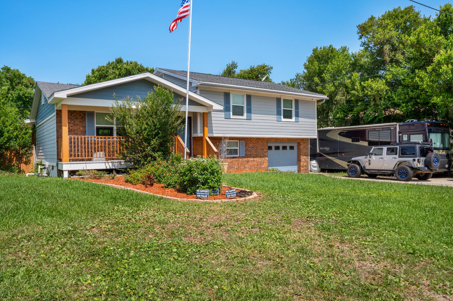301 Benning Dr, Destin FL  32541-2411 exterior
