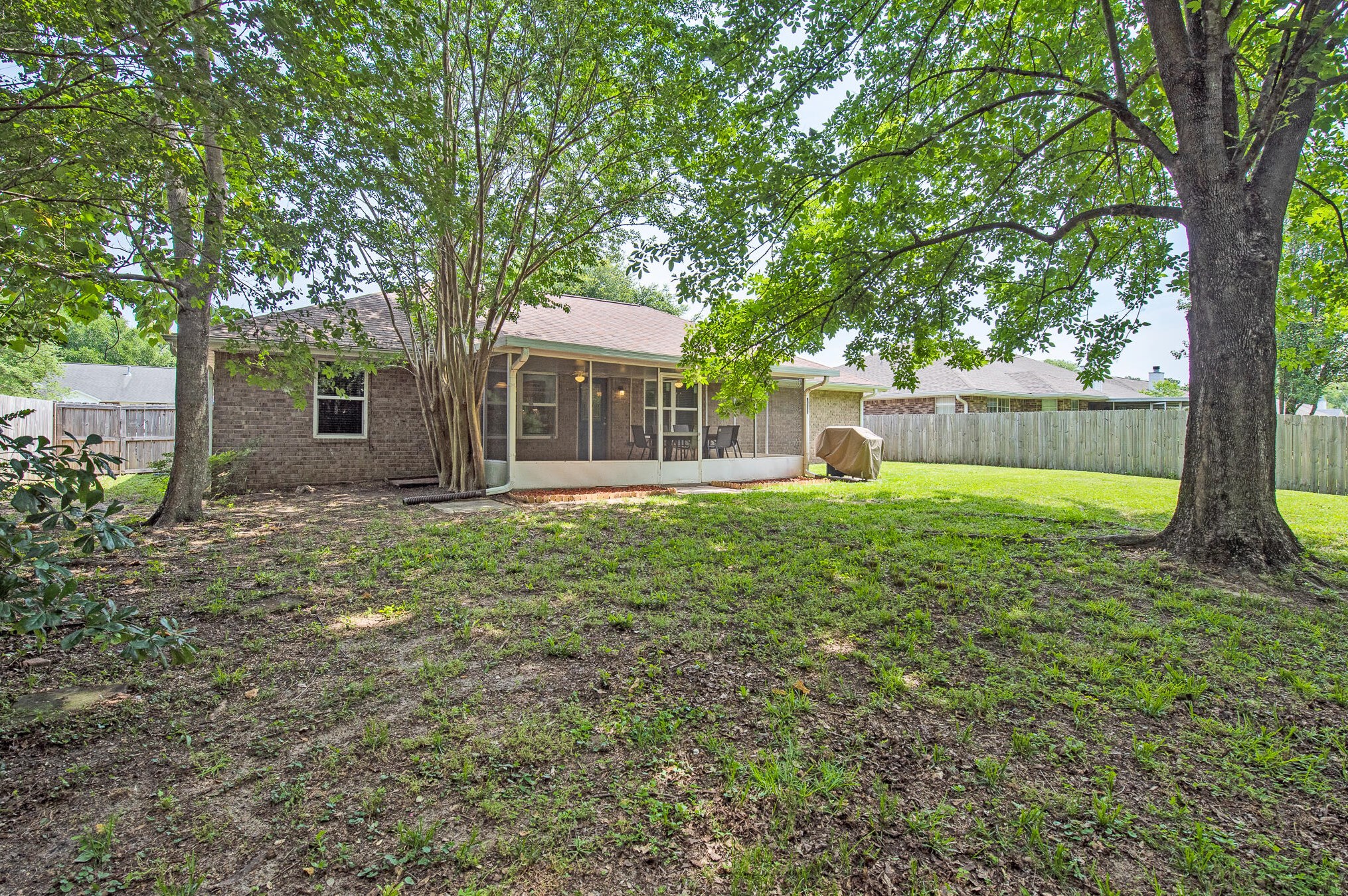 2816 Mohican Way, Crestview FL  32539-6398 exterior