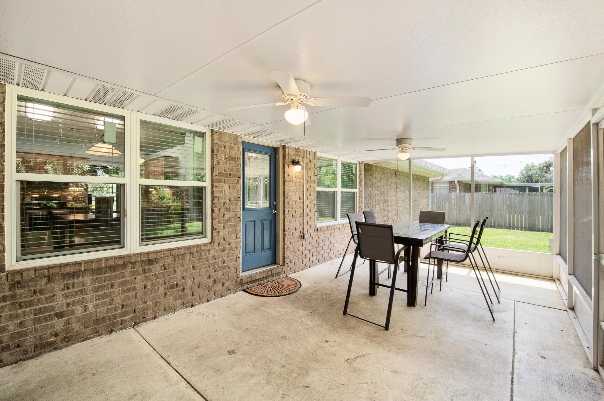 2816 Mohican Way, Crestview FL  32539-6398 exterior