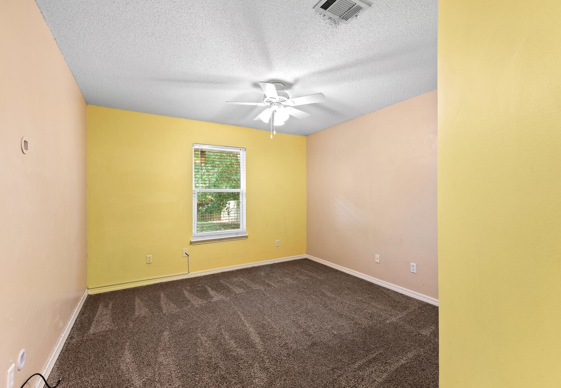 2816 Mohican Way, Crestview FL  32539-6398 exterior